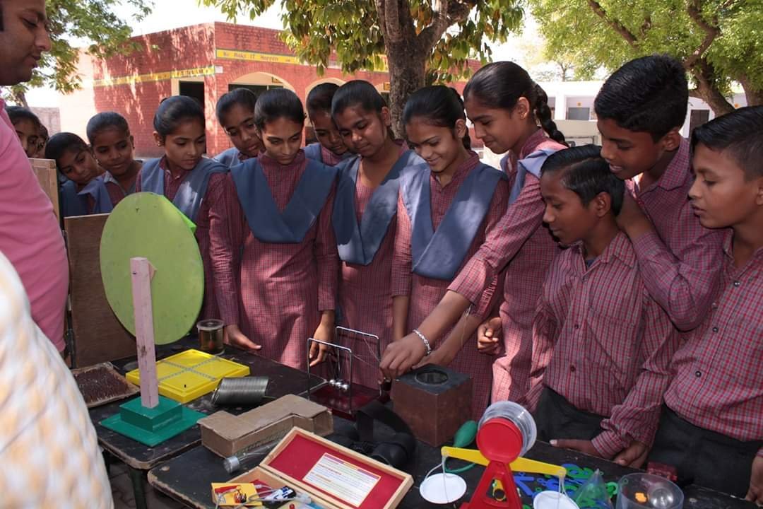 विज्ञान का जंतर-मंतर: राजकीय वरिष्ठ माध्यमिक विद्यालय दुधला-मोरथला